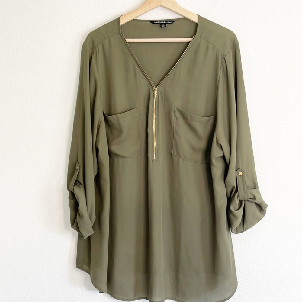 Zac & Rachel utility top